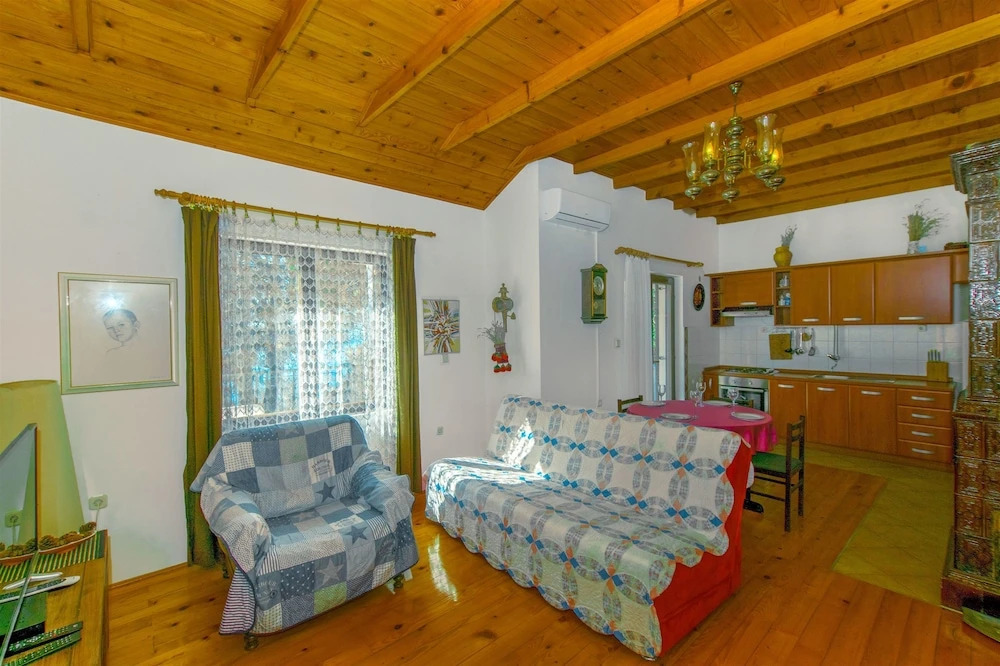 House Silvestra