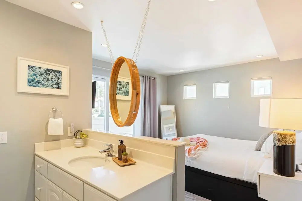 Cayucos Duo 2 Bungalows w/ Views & Lounge Space Pet Friendly