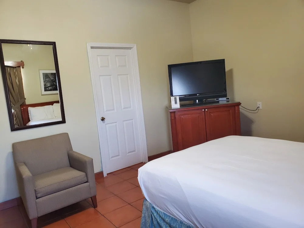 Rolson Hotel