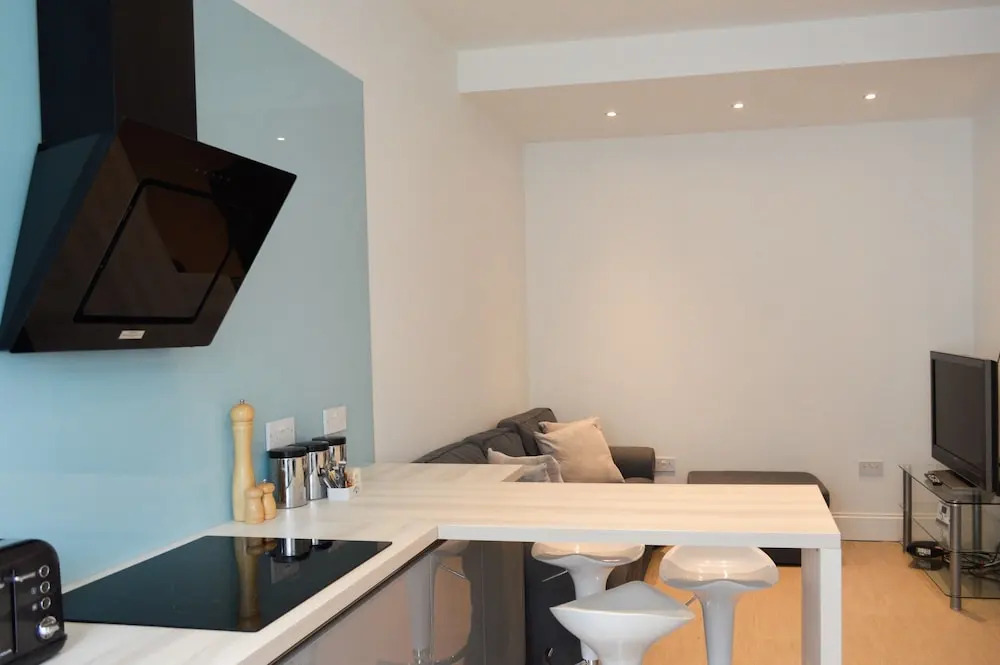 Modern 3 Bedroom Home in Morningside