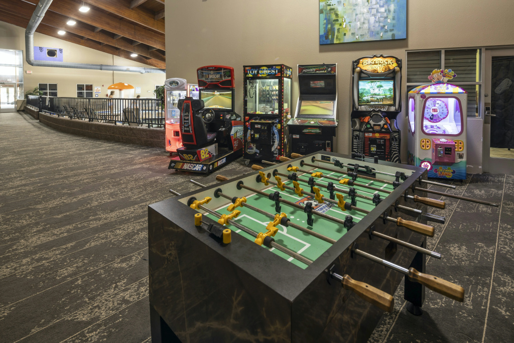 Holiday Inn Detroit Lakes - Lakefront by IHG
