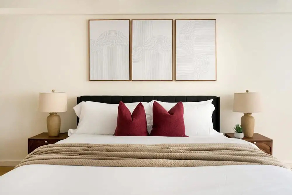 52-3de Newly Renovated 2BR BTH Midtown East
