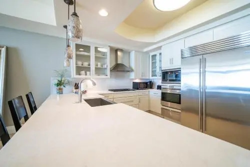 Turquoise Place Unit 404C