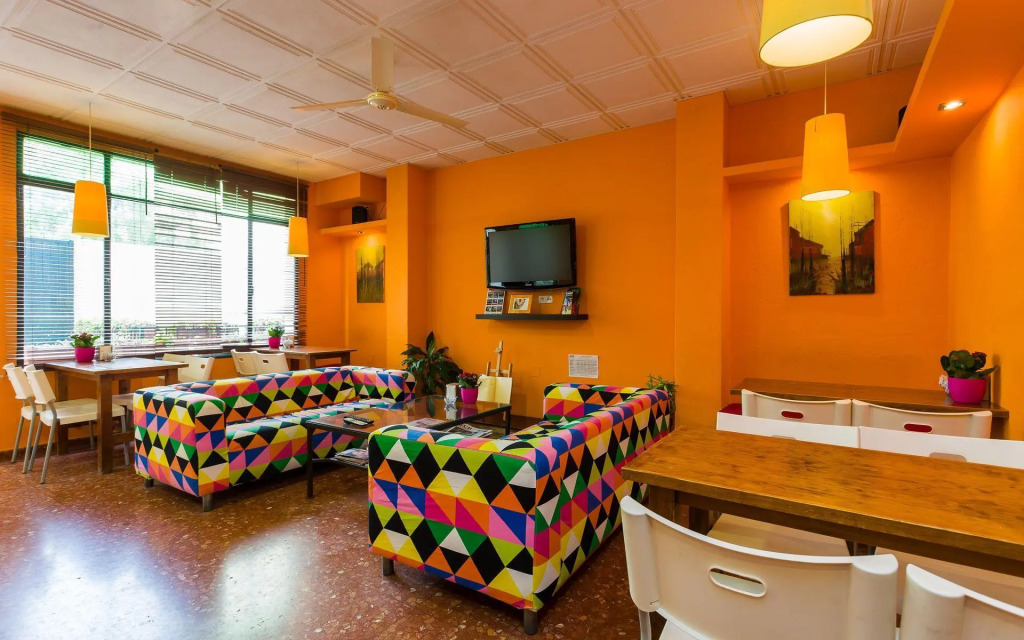 Hostal Sol y Miel
