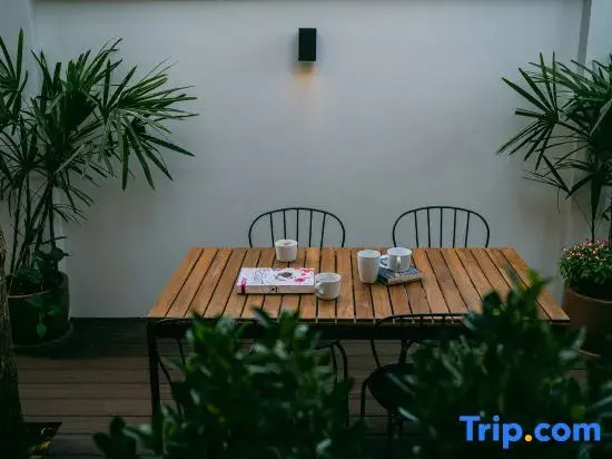 Tabebuia House