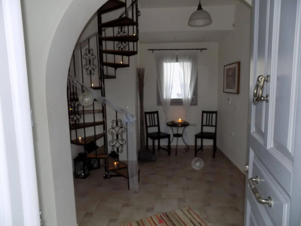 Hemera Holiday Home villa on Santorini