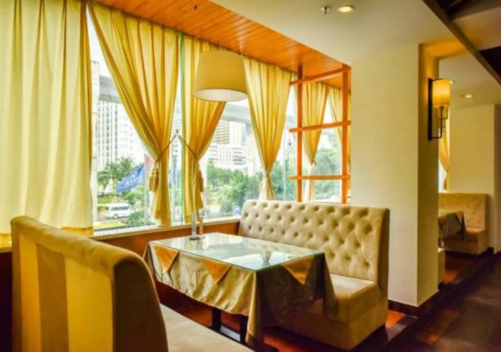 Jiajie Chain Hotel Haikou East High-speed Railway Station