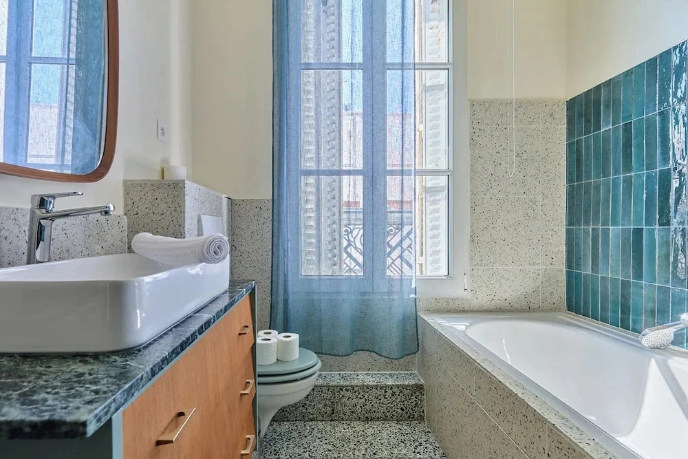 Superb Flat With Terrace in the Centre of Paris