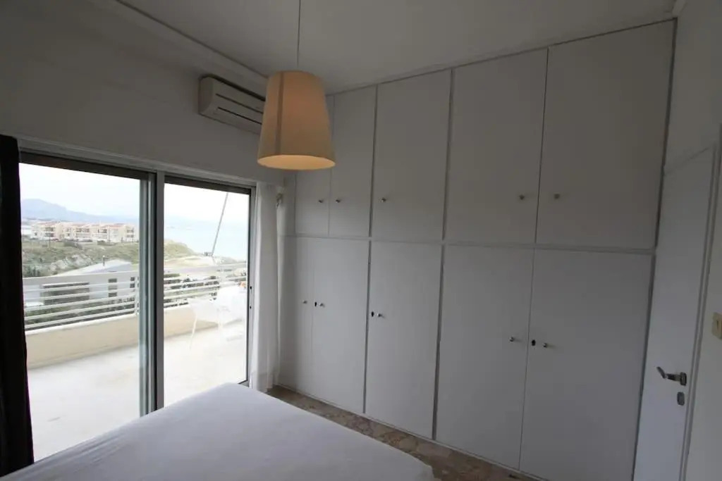 IRIDA 2Br Apartment with amazing sea view.