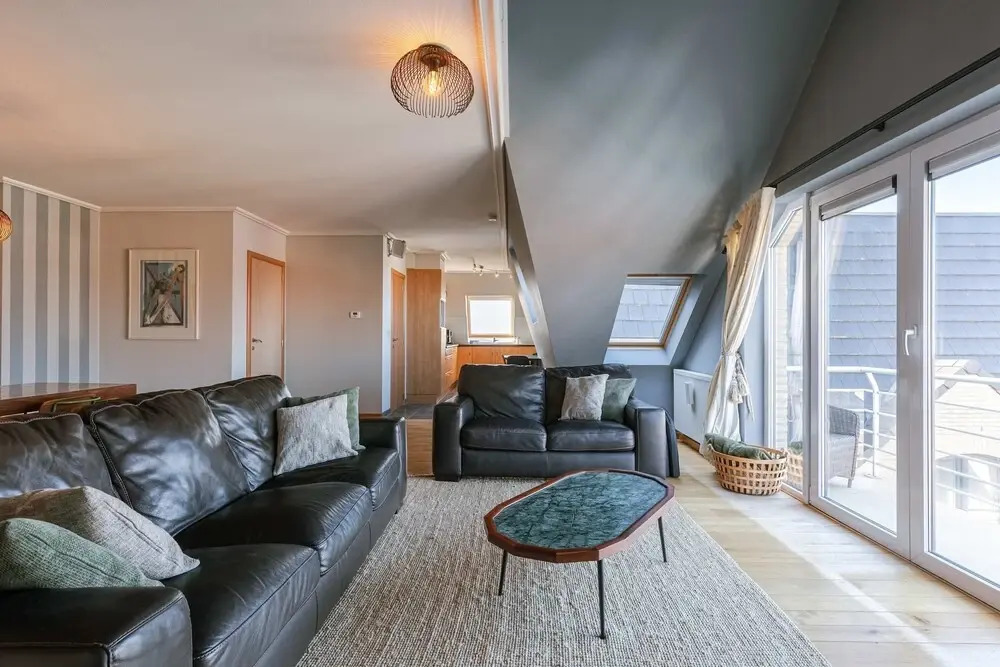 Huswell - Comfortable Apartment With Scenic Views