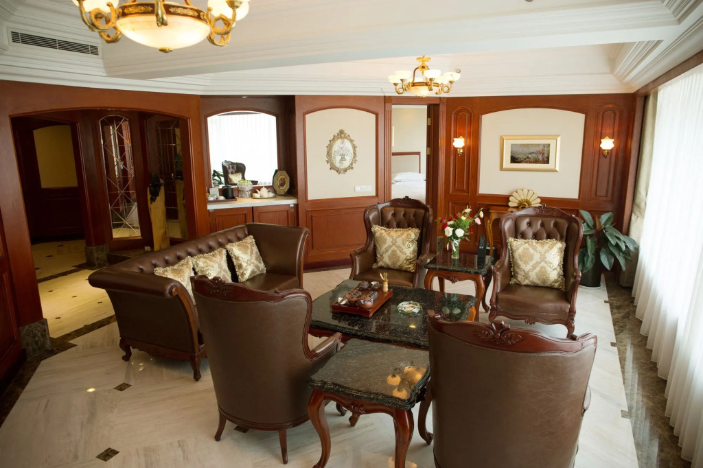 Enrichee Gloria Plaza Hotel Qingdao