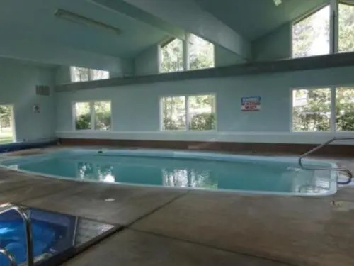 A208 Lake Cliffe Condos
