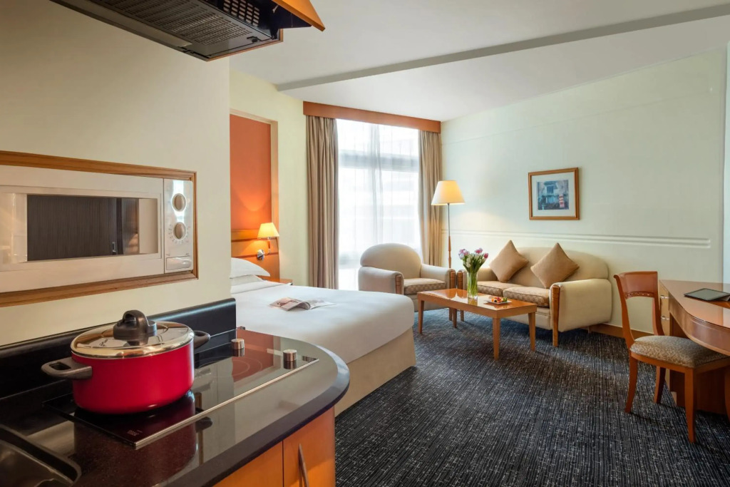 J5 Hotels - Port Saeed