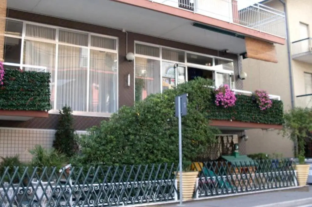 Hotel Nova Dhely
