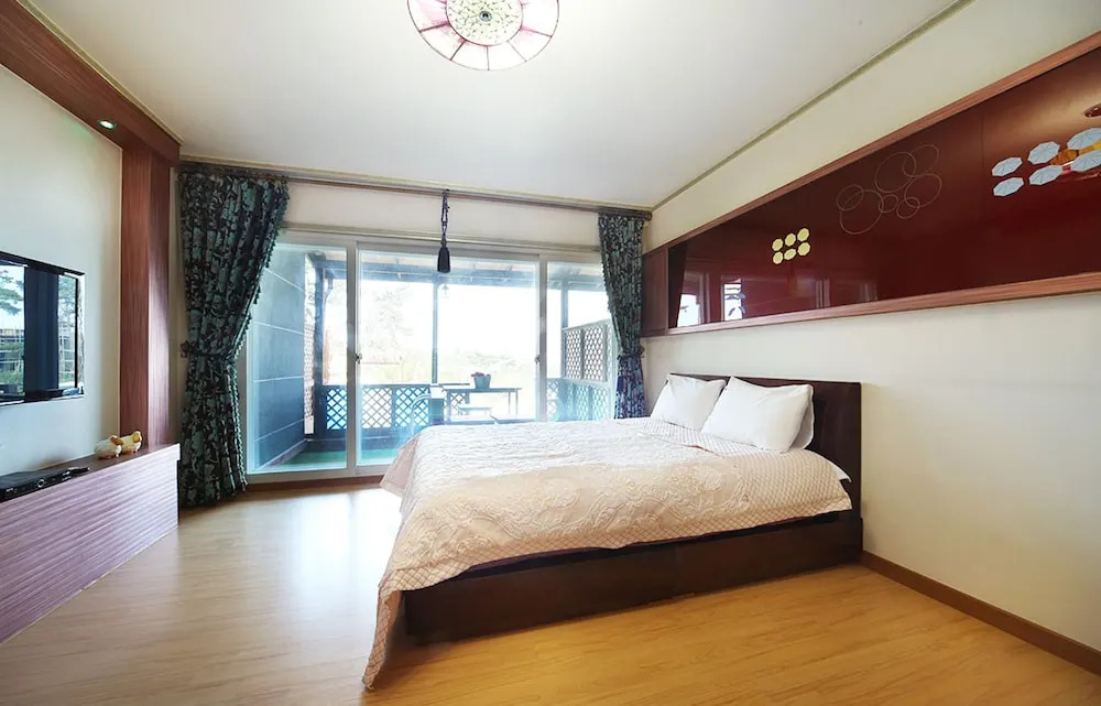 Gangneung Rose Pension