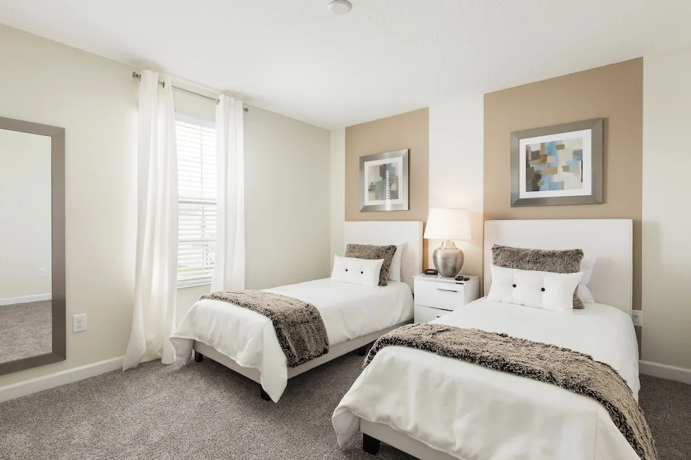 Luxury 6-bed/6-bath Championsgate Resort Hm-1516mb