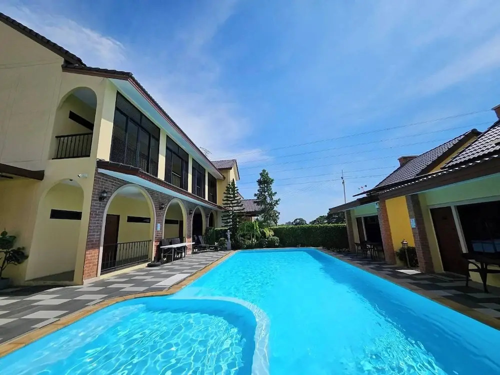 Cottage Pine Rayong
