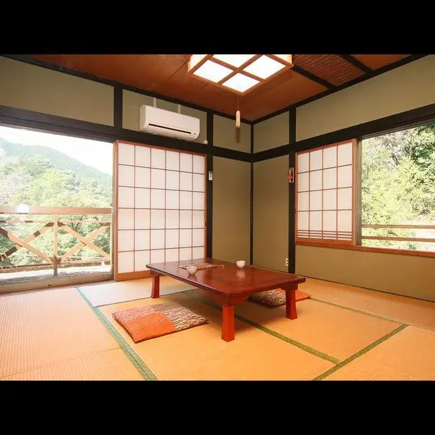 富士見山荘