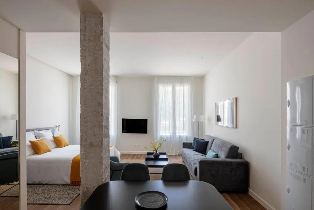 Invino Apartments