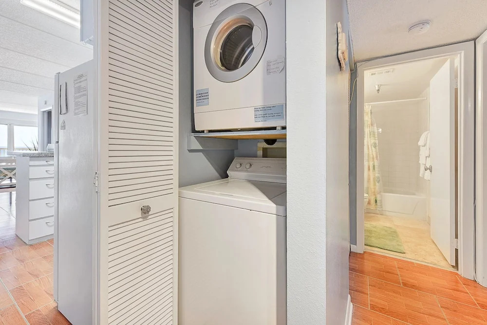 Jacksonville Beachdrifter by Distinctive Beach Rentals