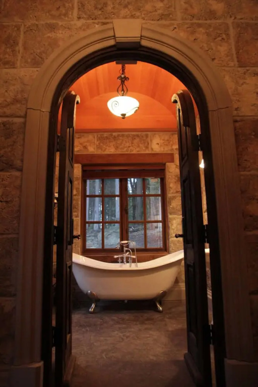 Stone Hearst