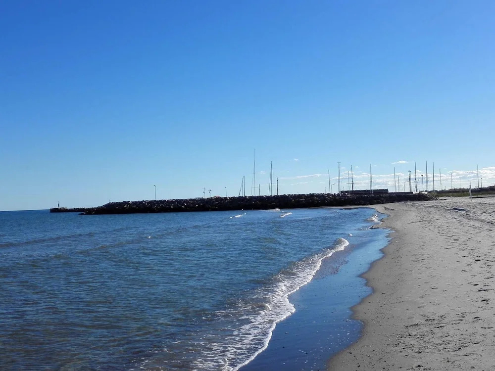Vintage Holiday Home in Jutland near Child Friendly Beach