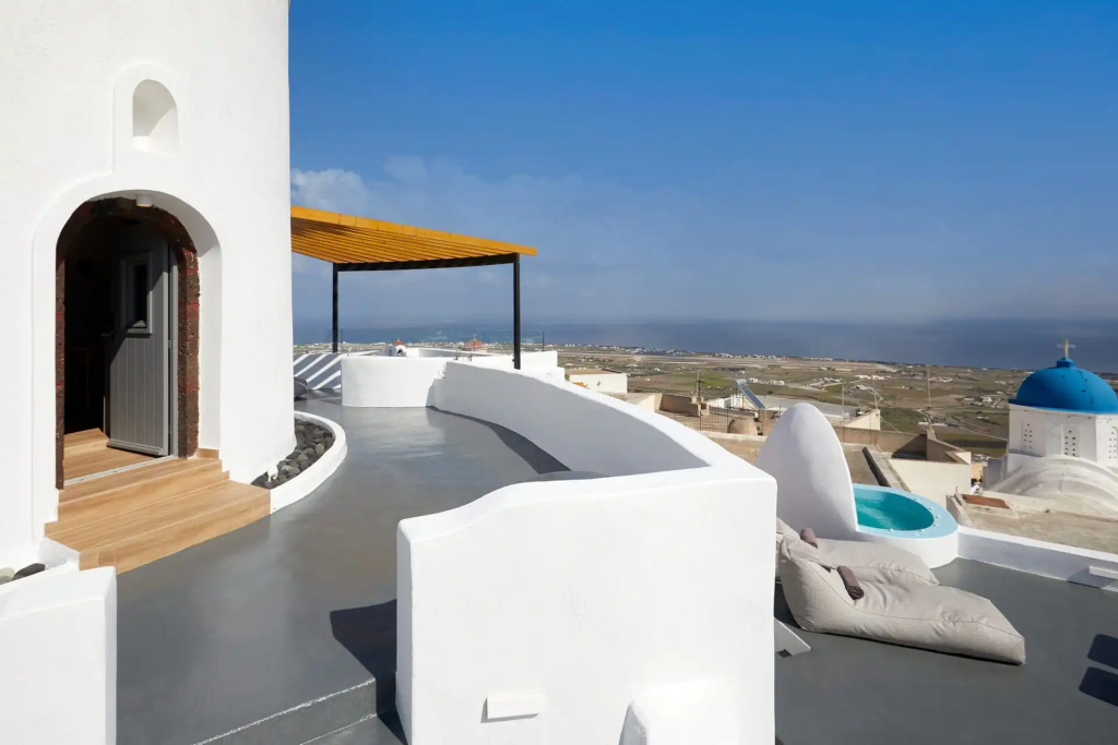Aecon Suites