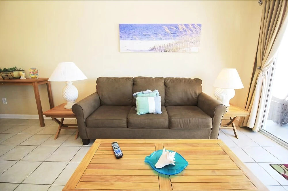 Romar Beach 101 by RedAwning