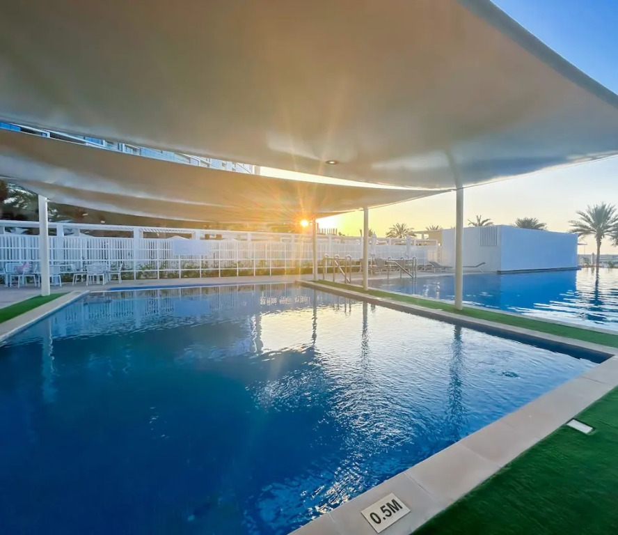 Luxurious 1B Seaview Apartment in JBR