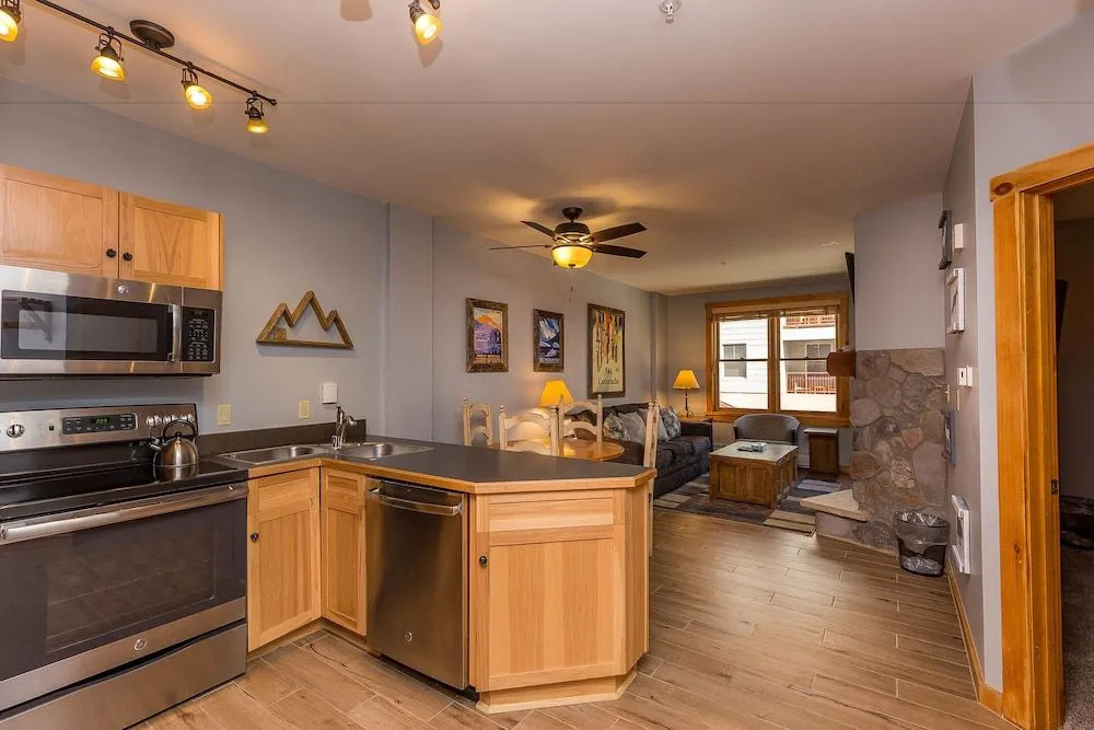 Buffalo Lodge #8329 - 1 Br Condo