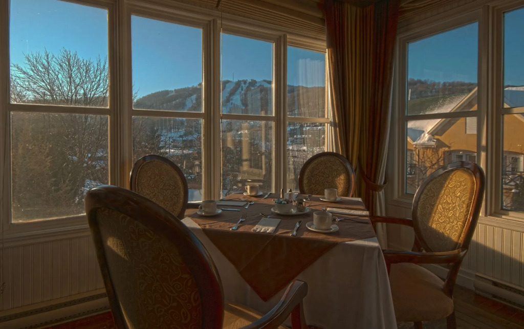 Hotel Chateau Bromont