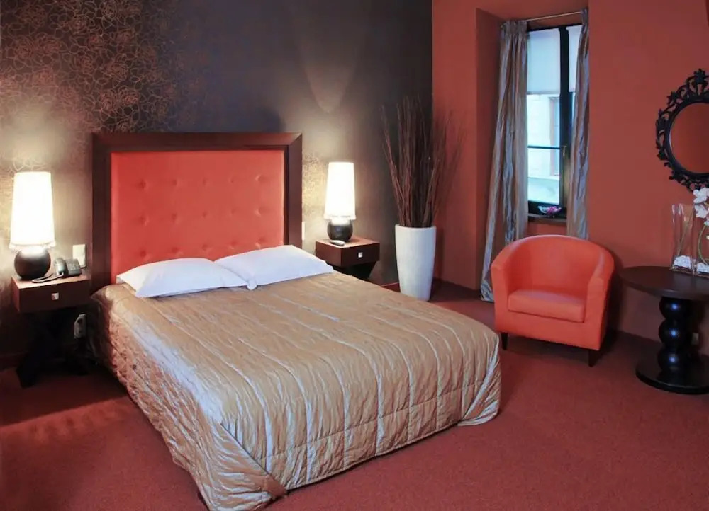 Vanilla Hotel