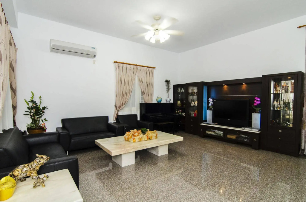 Phoenix Walkway Homestay