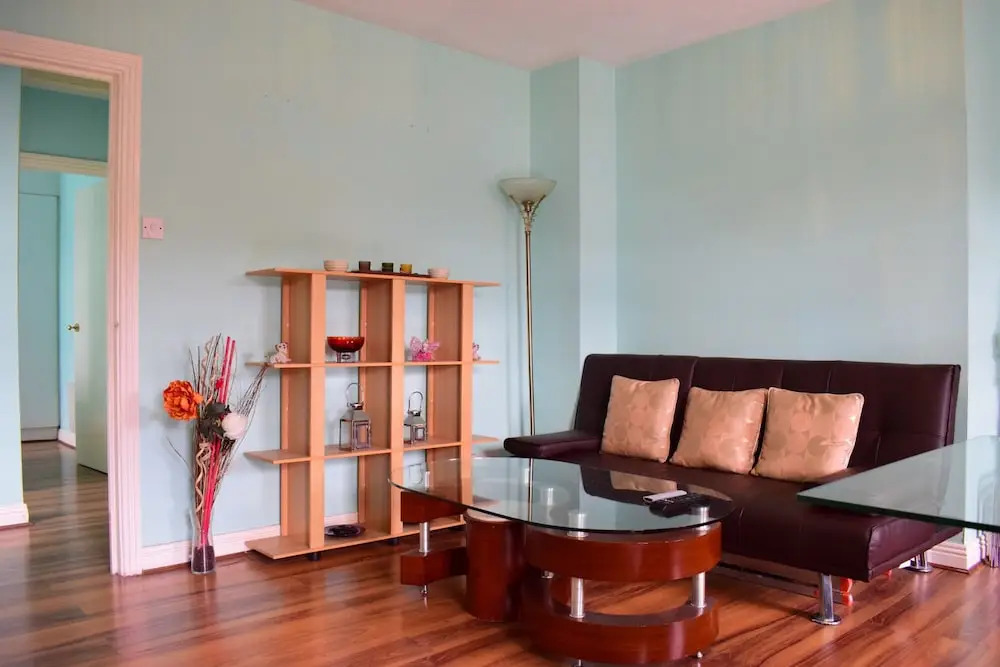 3 Bedroom Apartment With City Centre Location