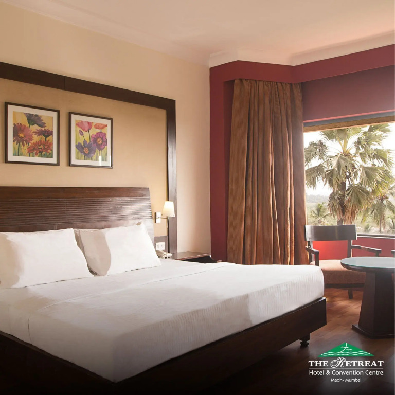 The Retreat Hotel & Convention Centre