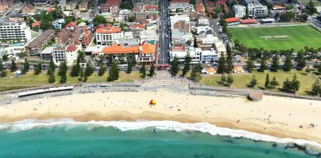 Mad Monkey Hostel Coogee Beach