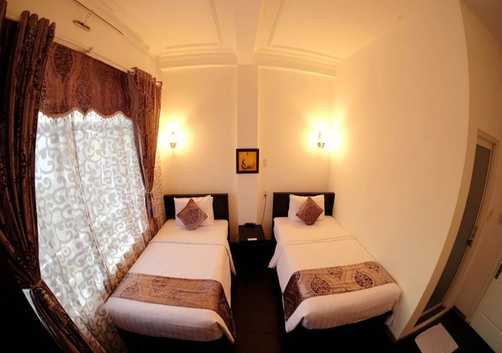 Evelyn Hotel Danang