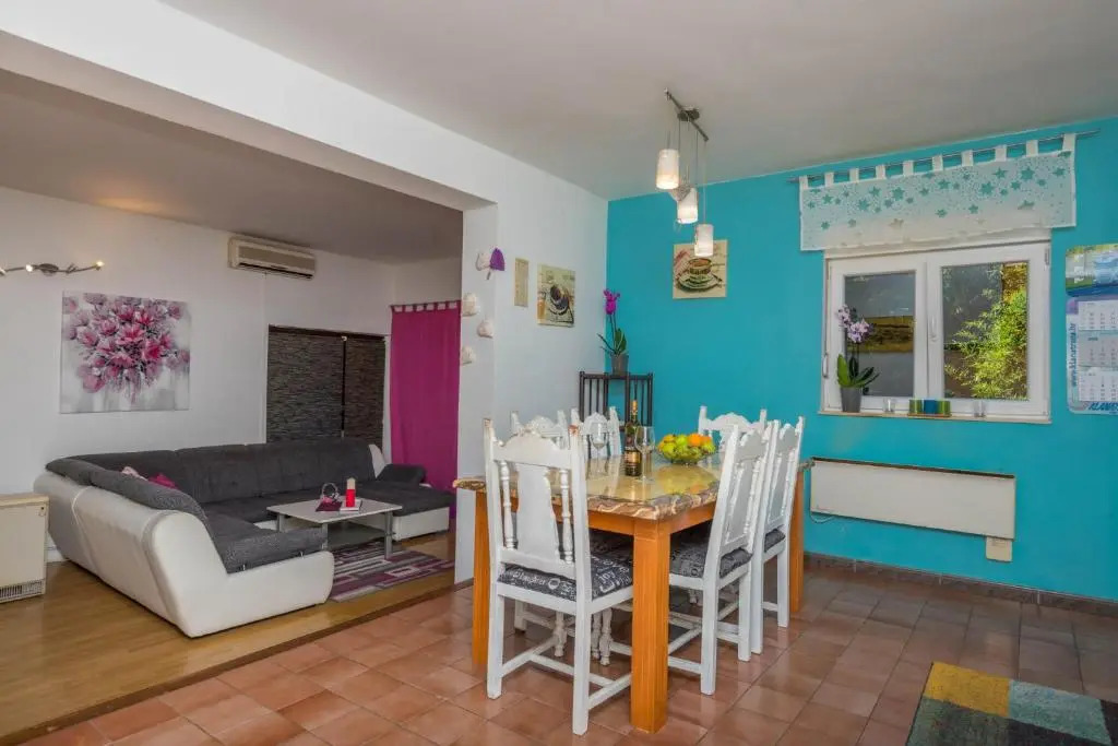 Apartment in Crikvenica 41209