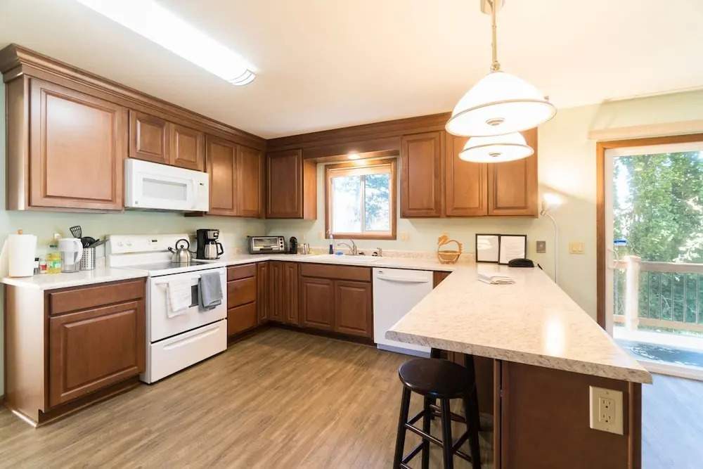 Necanicum West 3 Bedrooms 2.5 Bathrooms Home