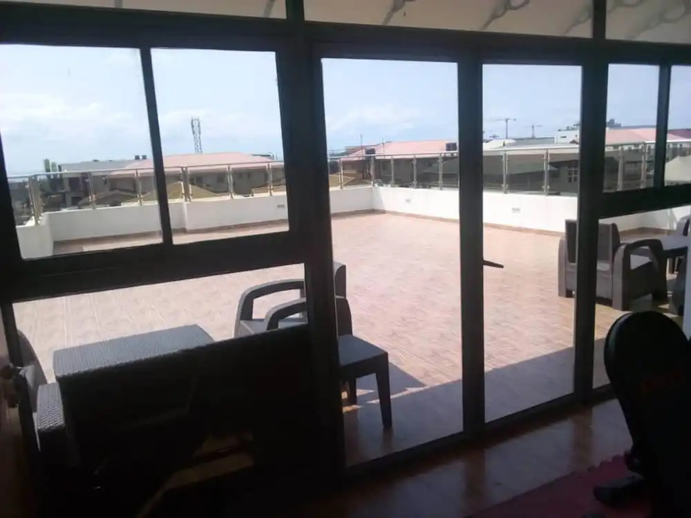 Modern Luxury 3 Bed With Pool & Gym in Lekki