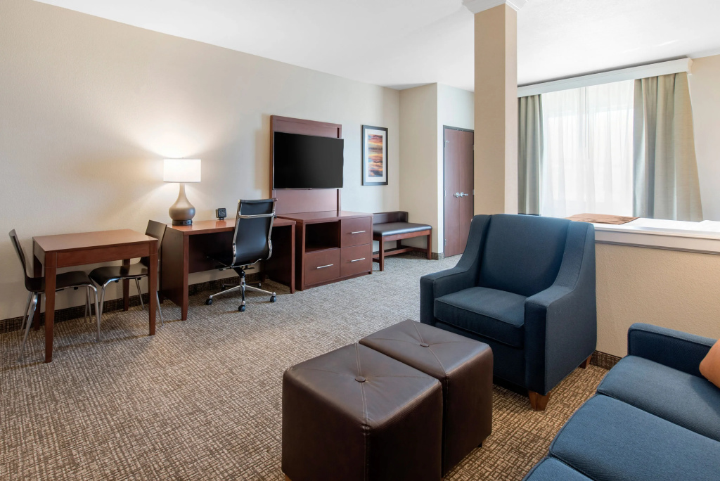 New Bedford Harbor Hotel