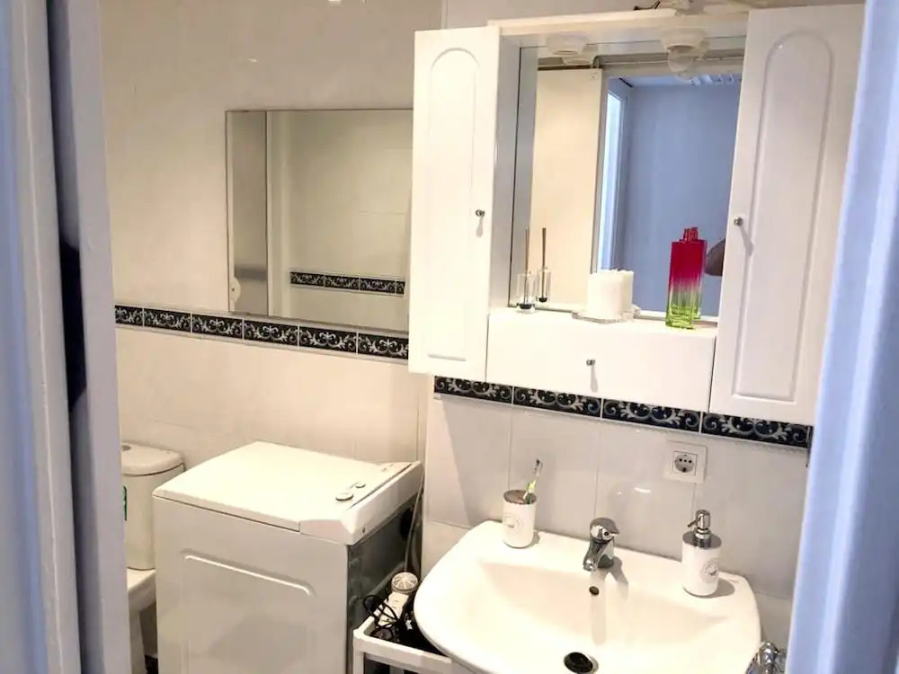 Apartment with One Bedroom in Fuengirola, with Wonderful Sea View, Pool Access, Terrace - 20 M From the Beach