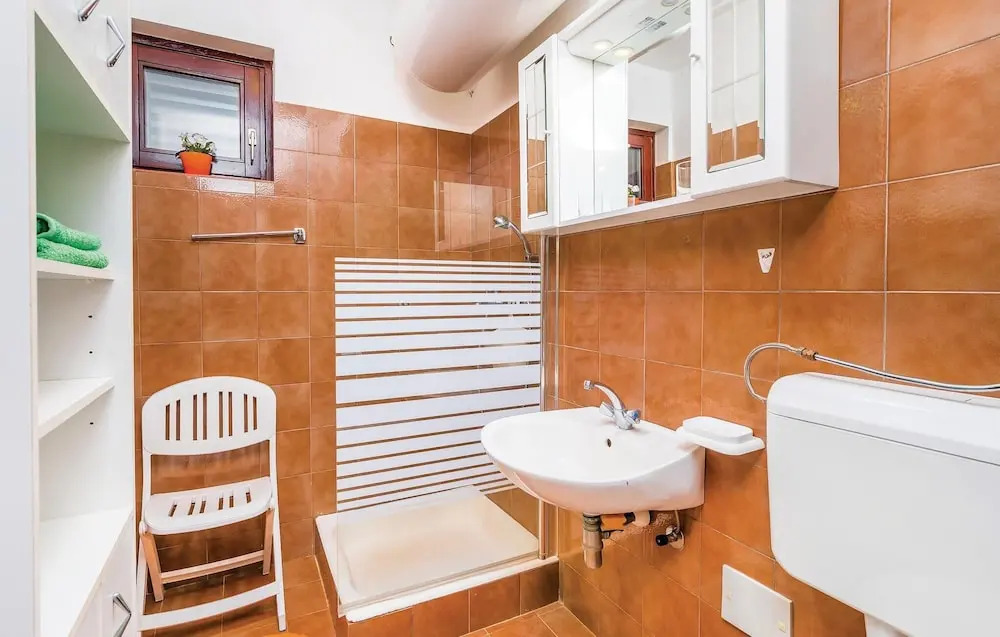 Beautiful Apartment in Labin-ravni With 1 Bedrooms and Wifi