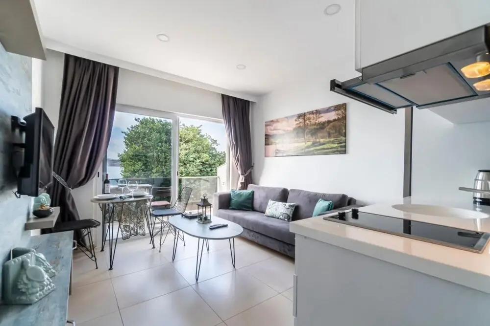 Seafront Flat With Breathtaking Sea View in Bodrum