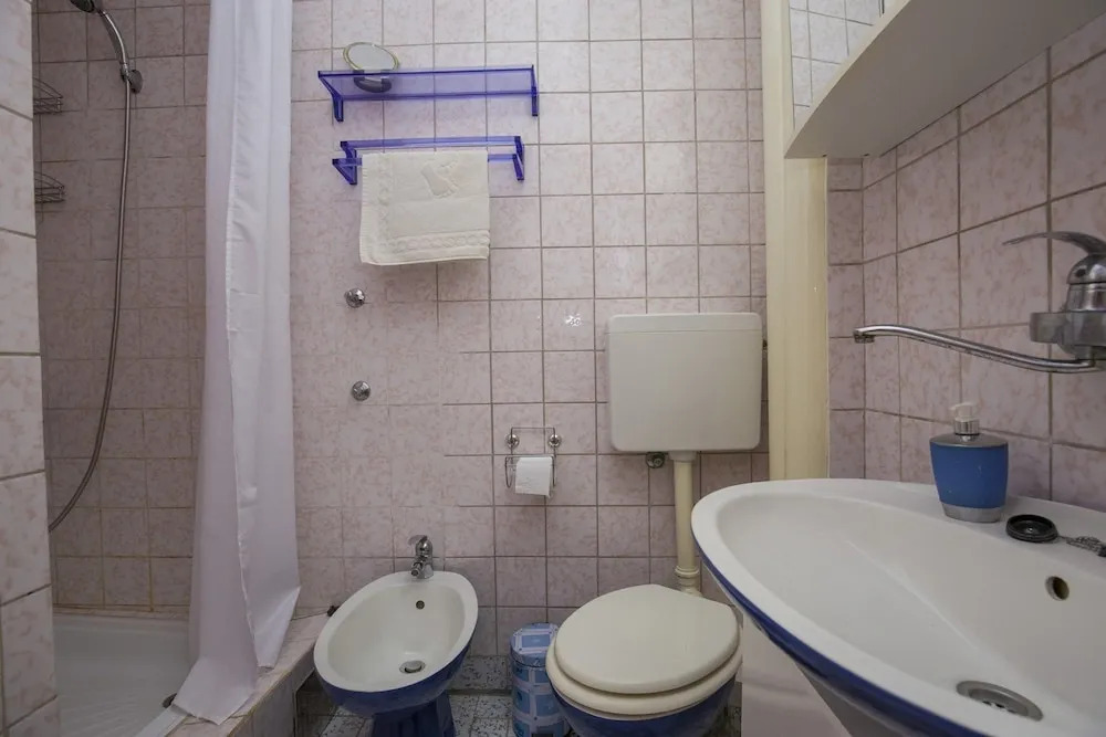Apartment Laurus / Two Bedrooms A1