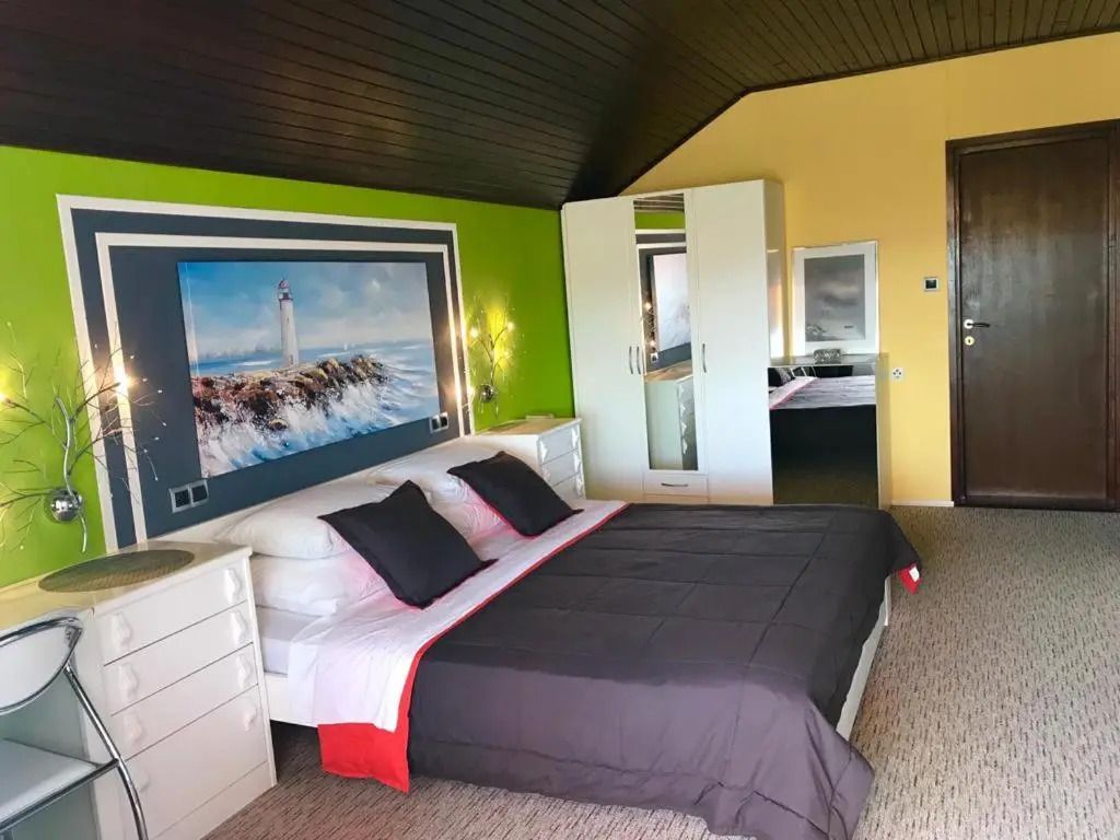 Guesthouse Ema
