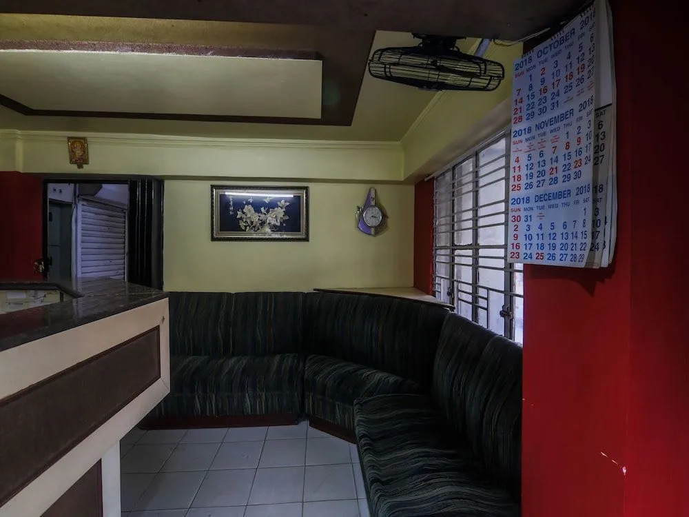 OYO 7934 Hotel Priyodarshani