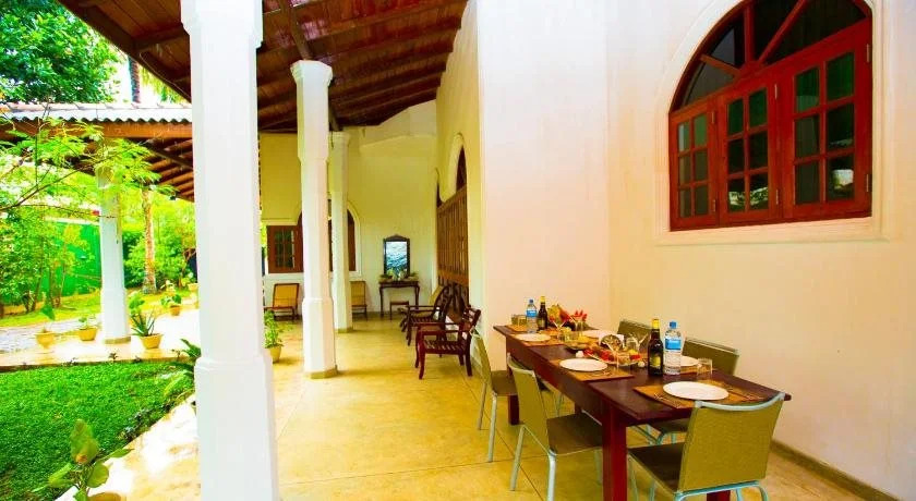 Rockwood Villa