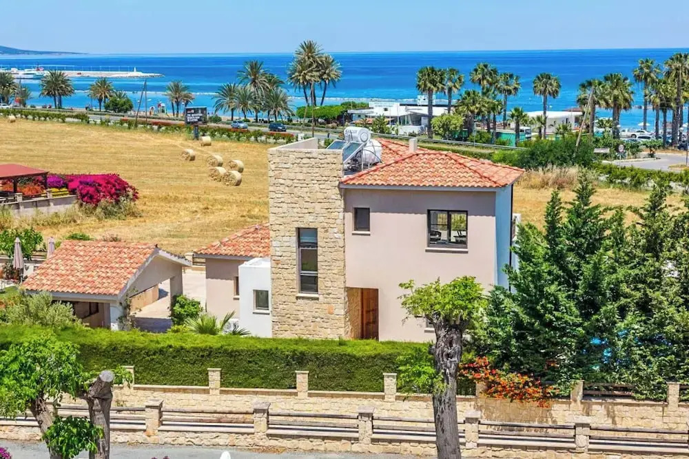 Villa Lara