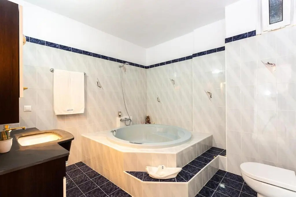 Luxury Apartment 190 m2 Sky & Sea
